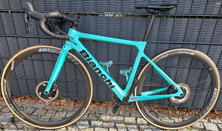 Used Bianchi Sprint 2023 Disc 105 2023 Road & Gravel, Green — image 3 of 9