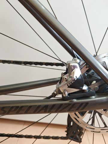 Used Specialized Tarmac SRAM Red eTap AXS 2024 Road & Gravel, Light Gray — image 6 of 8