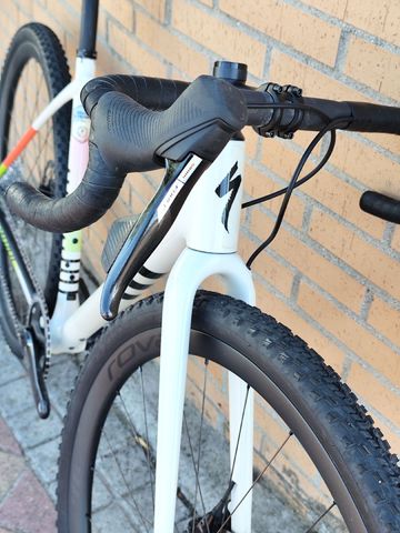 Used Specialized Crux Pro 2024 2024 Road & Gravel, White — image 8 of 9