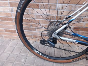 Used Boardman ADV 8.8 2019 2019 Road & Gravel, Light Gray — image 10 of 16