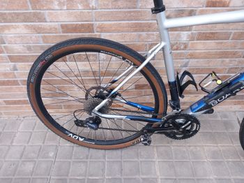 Used Boardman ADV 8.8 2019 2019 Road & Gravel, Light Gray — image 12 of 16