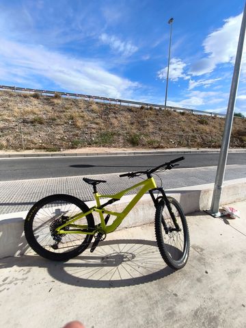 Used Orbea OCCAM SL H20 2025 2025 Mountainbike, Orange, 29 — image 2 of 10