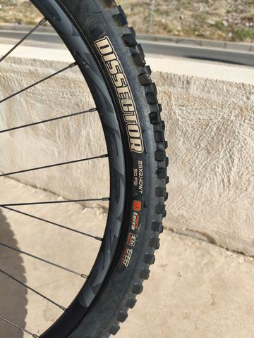 Used Orbea OCCAM SL H20 2025 2025 Mountainbike, Orange, 29 — image 8 of 10