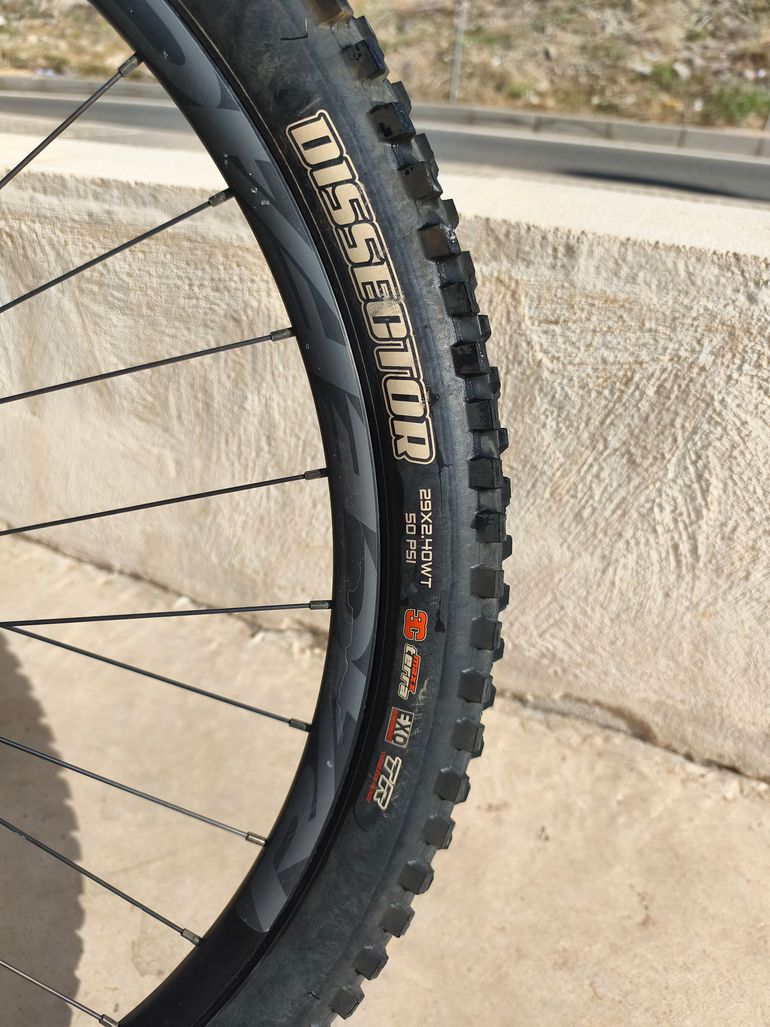 Used Orbea OCCAM SL H20 2025 2025 Mountainbike, Orange, 29 — image 8 of 10
