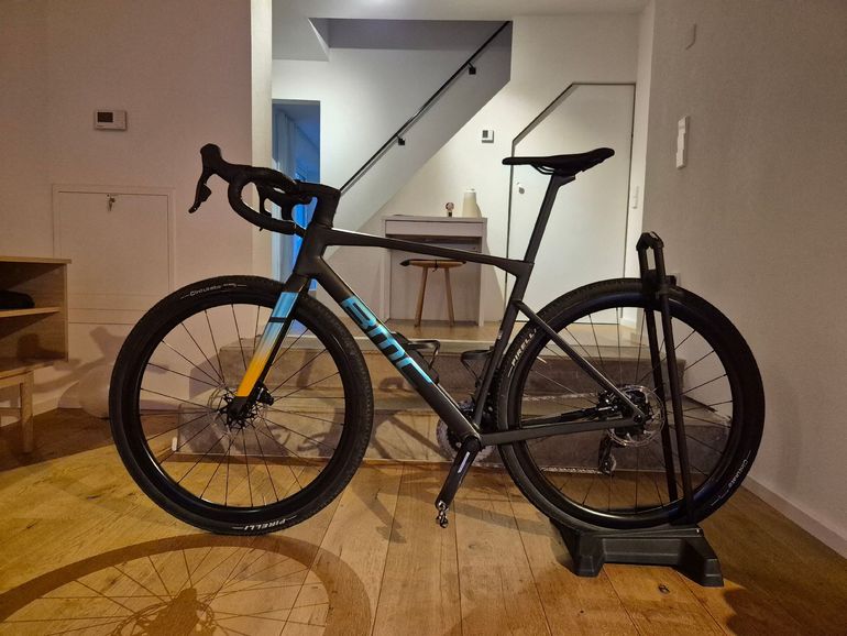 Used BMC Kaius 01 TWO 2024 2024 Road & Gravel, Black — image 2 of 4