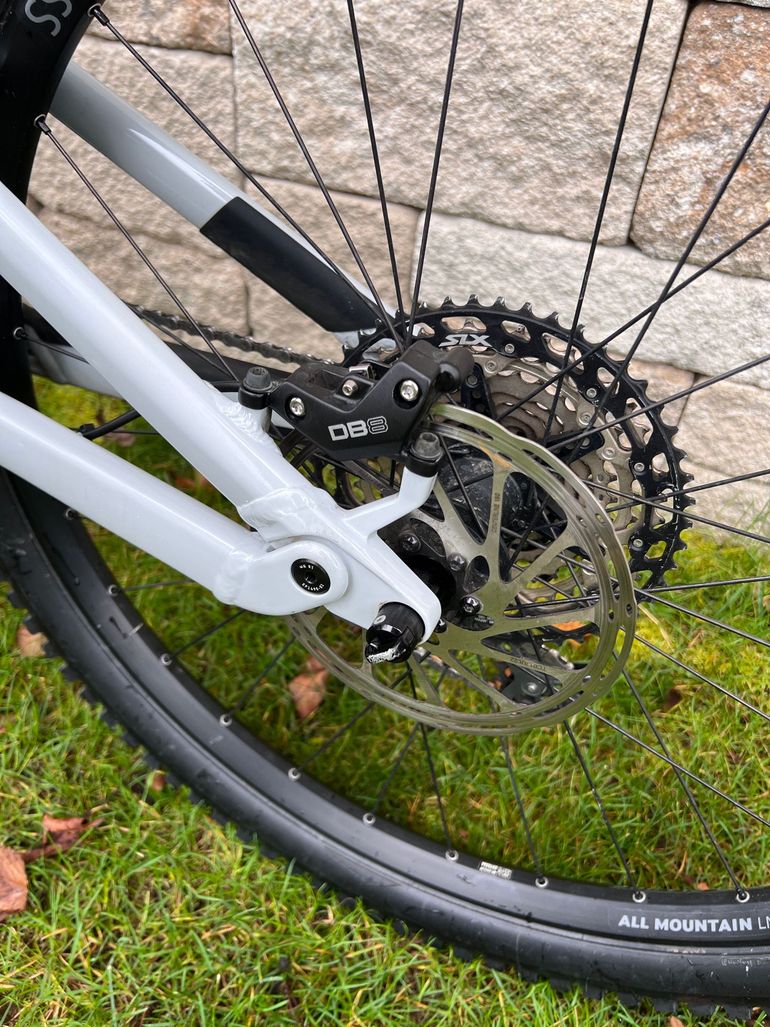 Used Canyon Neuron 6 2022 2022 Mountainbike, Light Gray, 27.5, 29 — image 5 of 10