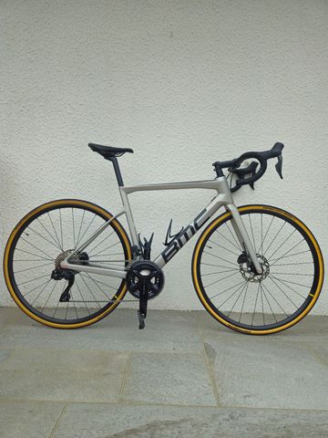 Used BMC Teammachine SLR FIVE 2023 2023 Road & Gravel, Light Gray — image 1 of 8