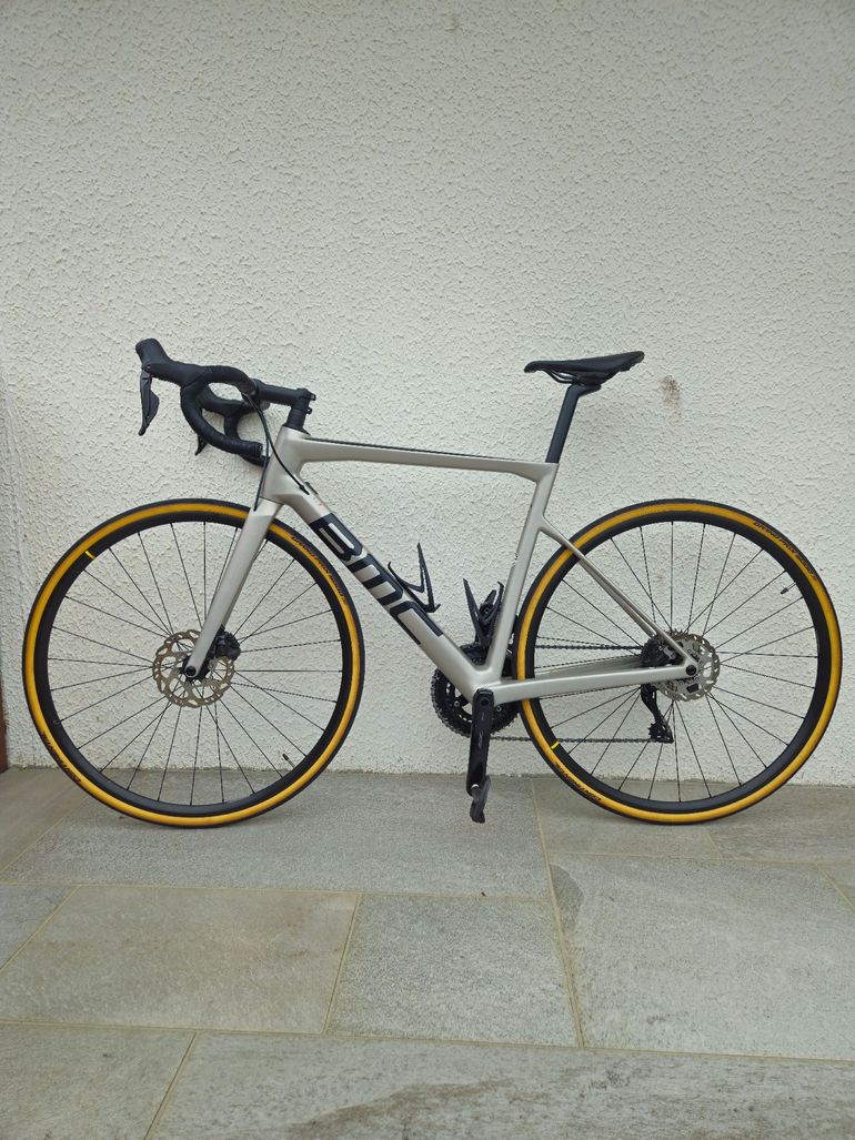 Used BMC Teammachine SLR FIVE 2023 2023 Road & Gravel, Light Gray — image 2 of 8