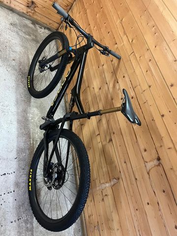 Used Orbea Oiz Shimano XTR 2022 Mountainbike, Black — image 9 of 9