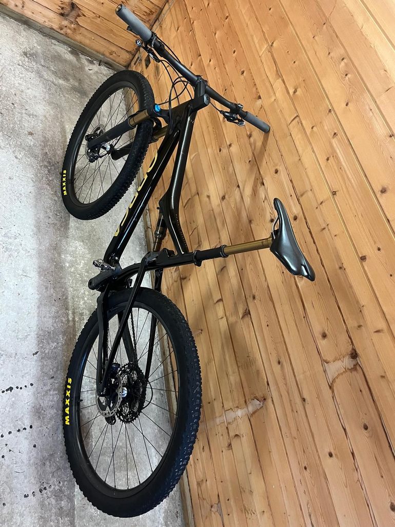 Used Orbea Oiz Shimano XTR 2022 Mountainbike, Black — image 9 of 9