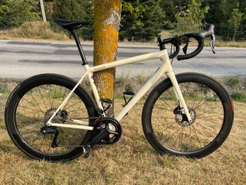 Used Specialized Aethos Shimano Ultegra Di2 2022 Road & Gravel