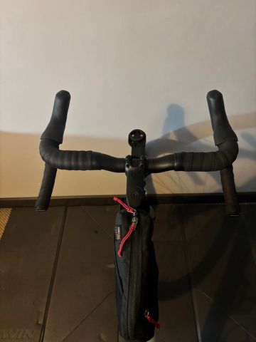 Used Orbea TERRA H40 2024 2024 Road & Gravel, Blue — image 6 of 7