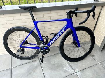 Used Giant Propel Advanced 1 2024 2024 Road & Gravel, Blue — image 3 of 3