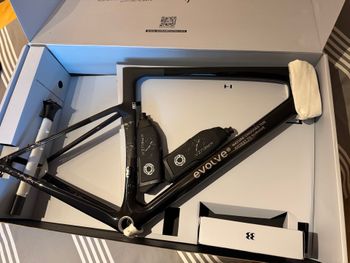 Used EVO Bicycles Evolve Cima 2026 Road & Gravel, Black — image 4 of 10