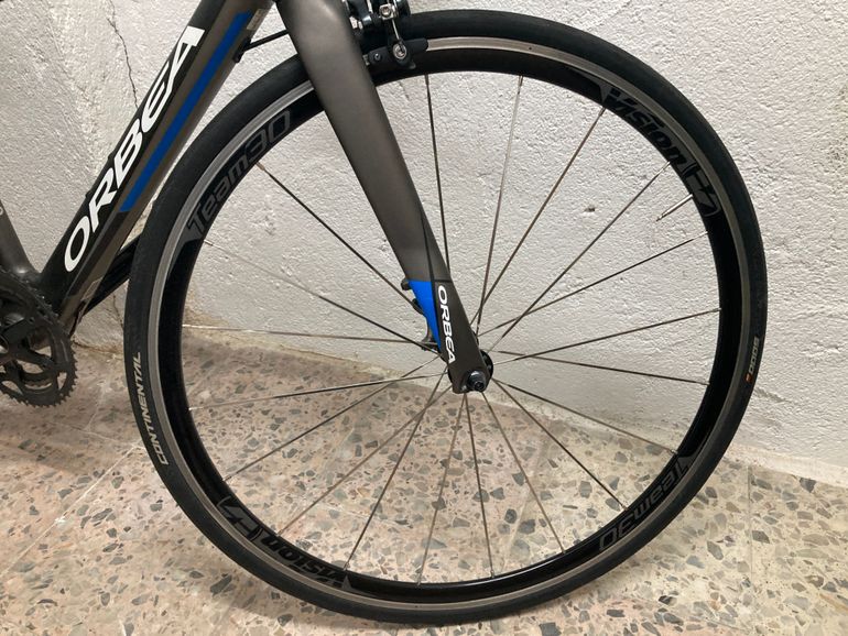 Used Orbea Avant M30 (2015) 2015 Road & Gravel, Light Gray — image 2 of 9