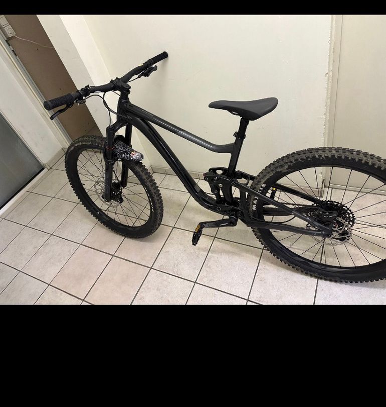 Used Giant Trance 29 3 2021 2021 Mountainbike, Black, 29 — image 1 of 13