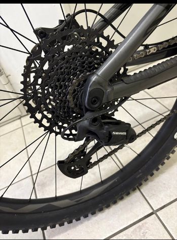 Used Giant Trance 29 3 2021 2021 Mountainbike, Black, 29 — image 2 of 13