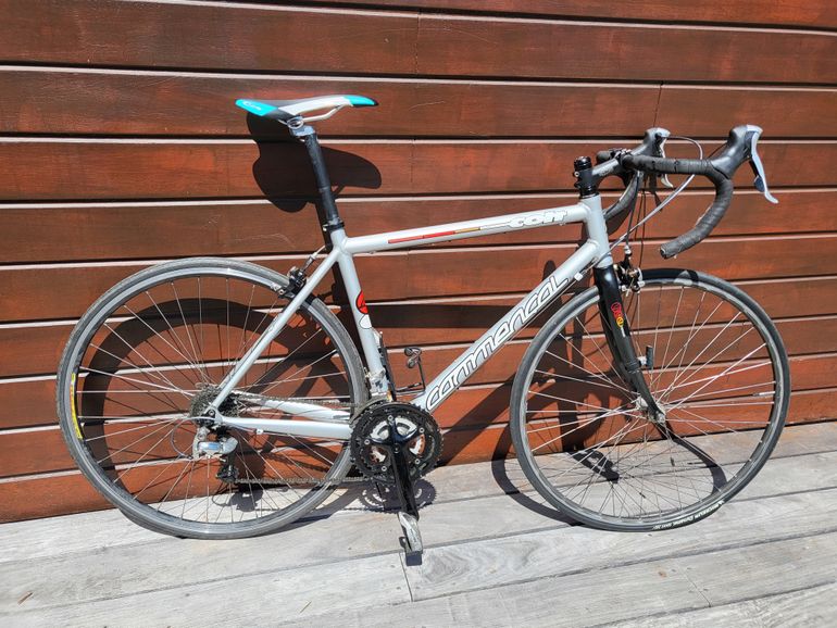 Used Commencal COLT 2004 2004 Road & Gravel, Light Gray — image 3 of 3
