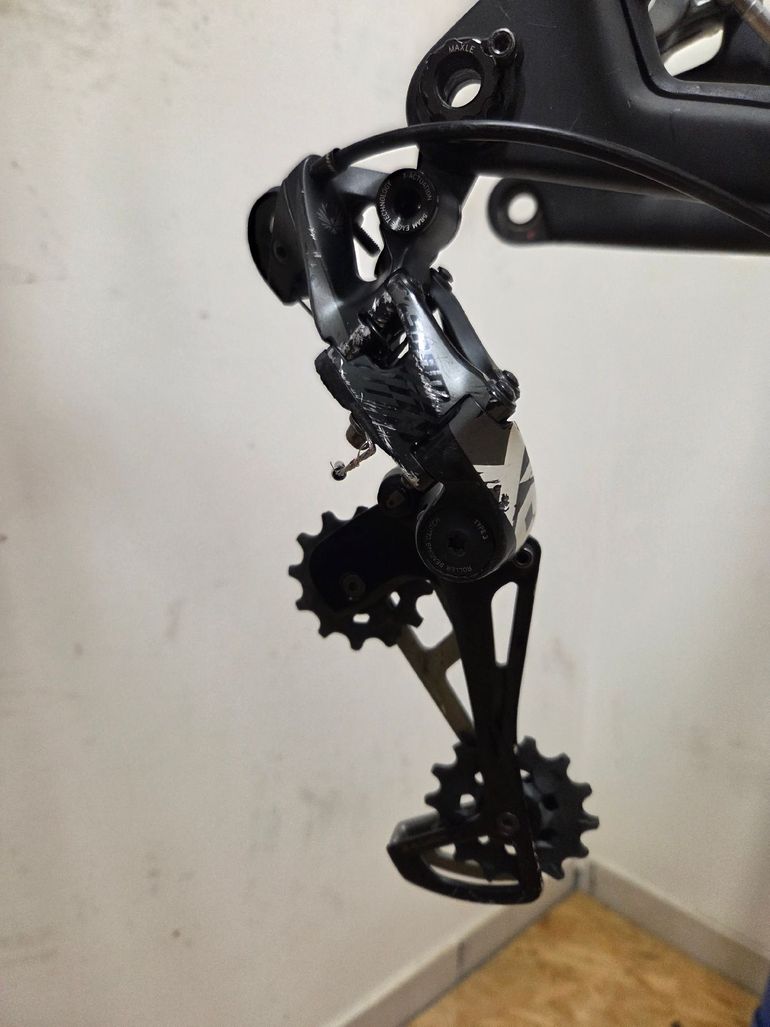 Used Focus Jam SRAM X01 Eagle 2017 Mountainbike, Black — image 8 of 13