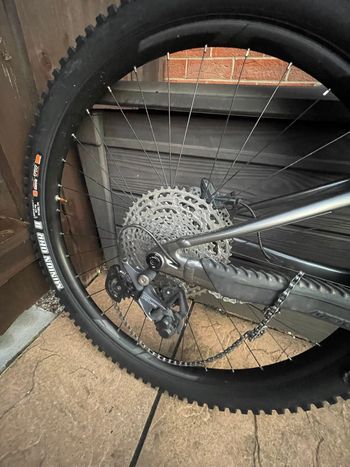 Used Merida ONE-SIXTY 500 2023 2023 Mountainbike, Light Gray, 29, 27.5 — image 4 of 9