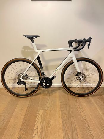 Used Trek Madone SL 6 Gen 8 2025 2025 Road & Gravel