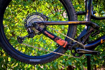 Used Lapierre Spicy CF 6.9 2022 2022 Mountainbike, Purple, 29 — image 3 of 6