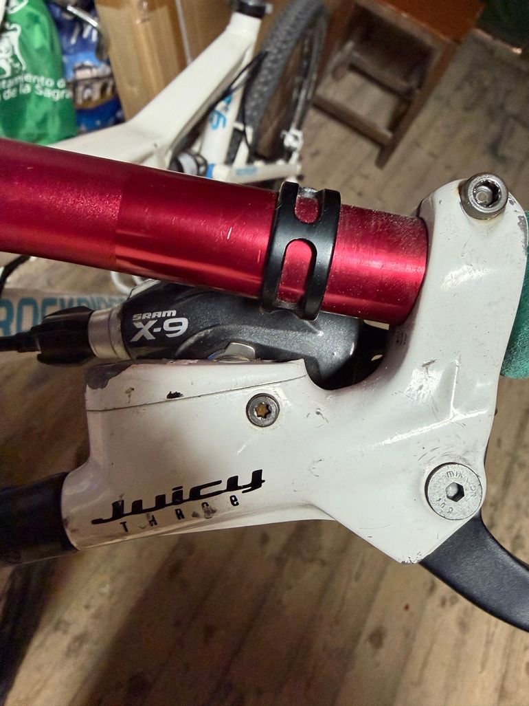 Used Rockrider 9.2 2012 Mountainbike, White — image 5 of 9