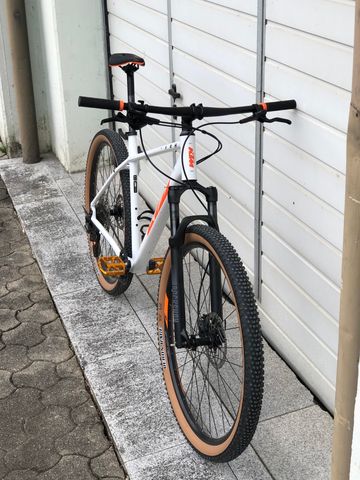 Used KTM AIR 29 2025 Mountainbike, White, 29 — image 3 of 3