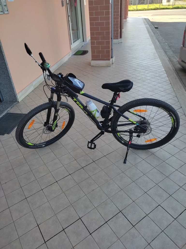 Used Trek X-Caliber 9 2018 2018 Mountainbike, Schwarz, 27.5, 29 — image 2 of 8
