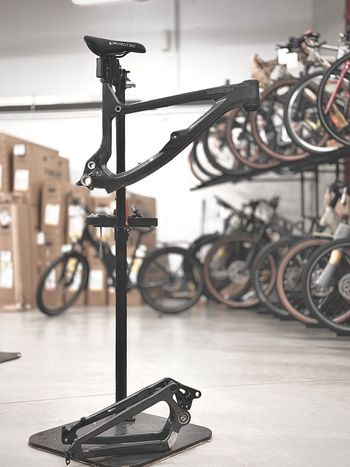 Used Saracen Ariel 2020 Mountainbike, Black, 27.5 (650B) — image 8 of 9