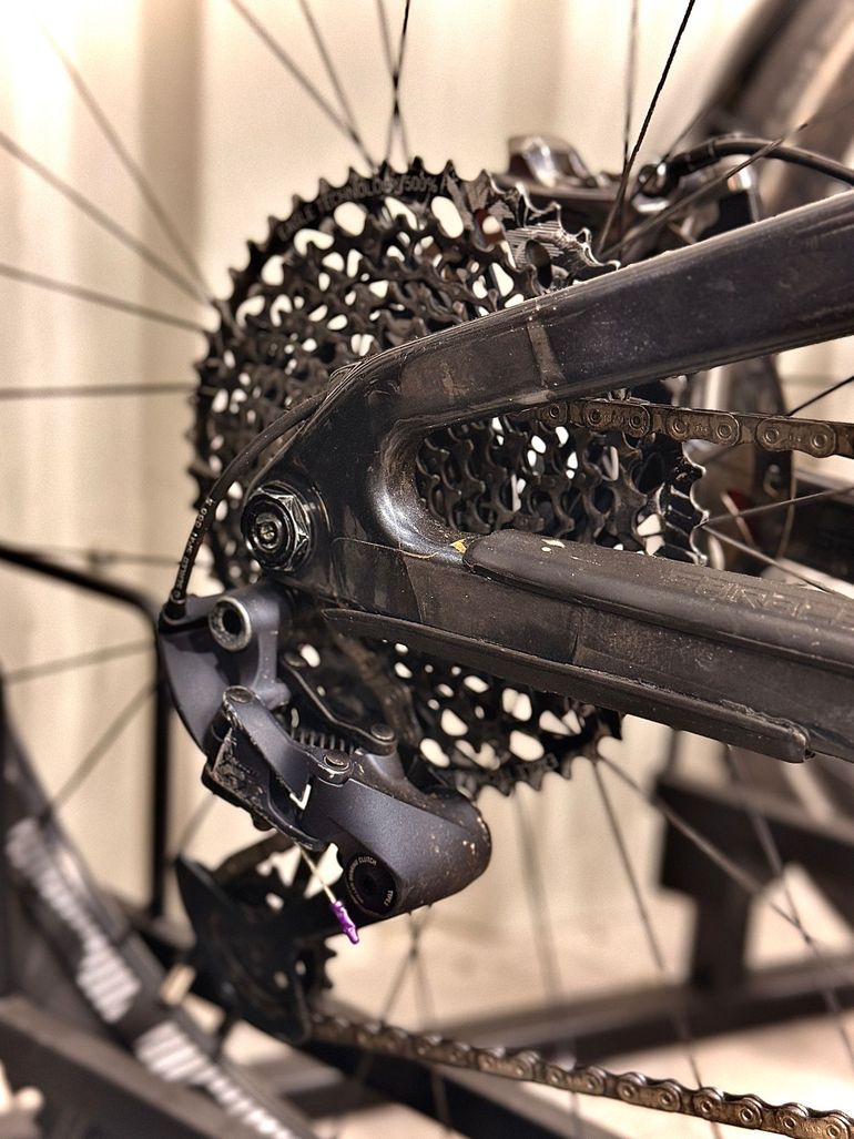 Used Saracen Ariel 2020 Mountainbike, Black, 27.5 (650B) — image 5 of 9