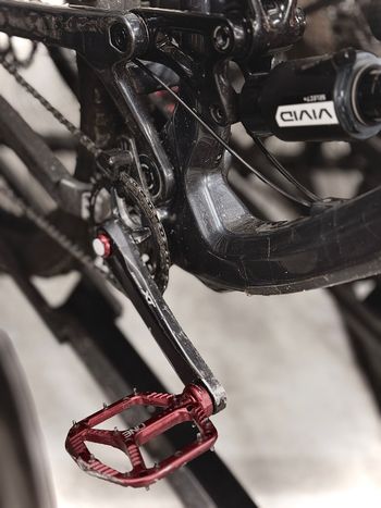 Used Saracen Ariel 2020 Mountainbike, Black, 27.5 (650B) — image 6 of 9