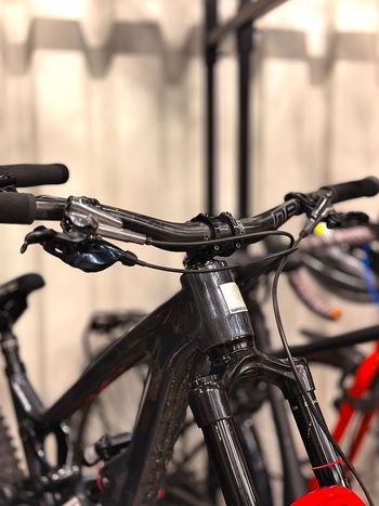 Used Saracen Ariel 2020 Mountainbike, Black, 27.5 (650B) — image 3 of 9