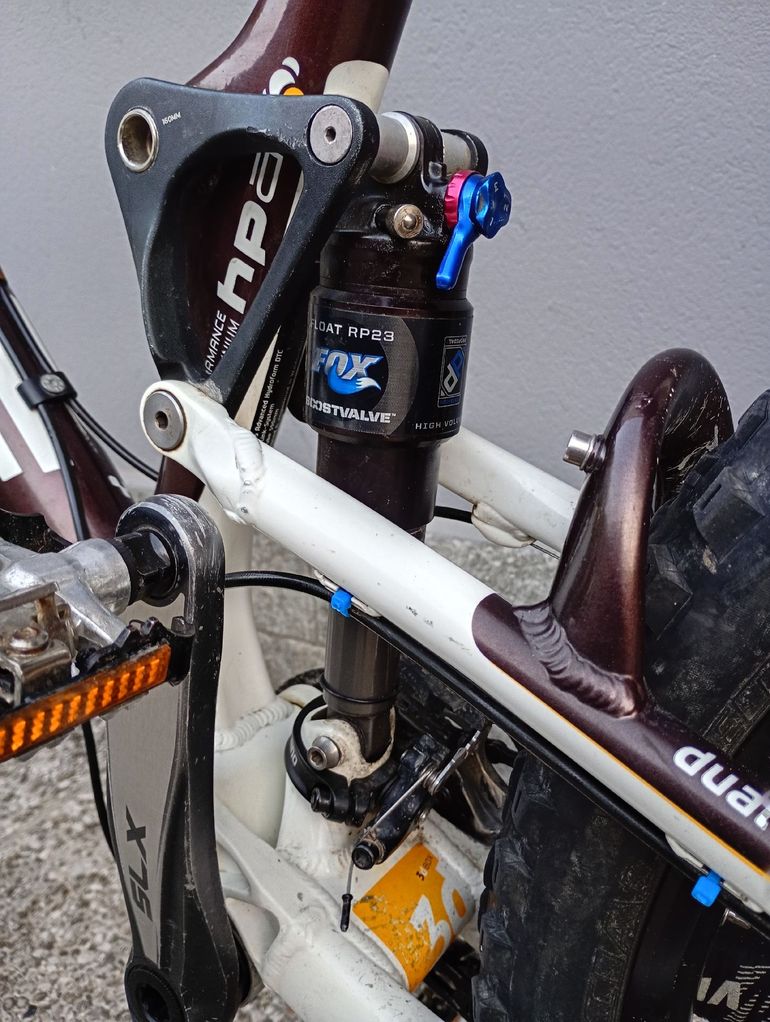 Used Cube Frizz 2017 Mountainbike, White — image 9 of 9