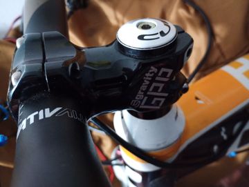 Used Cube Frizz 2017 Mountainbike, White — image 8 of 9