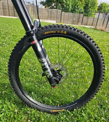 Used Scott Gambler 920 2021 2021 Mountainbike, Light Gray, 29 — image 5 of 7