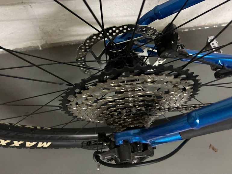 Used Trek X-Caliber 8 2022 2022 Mountainbike, Blue, 27.5, 29 — image 4 of 10