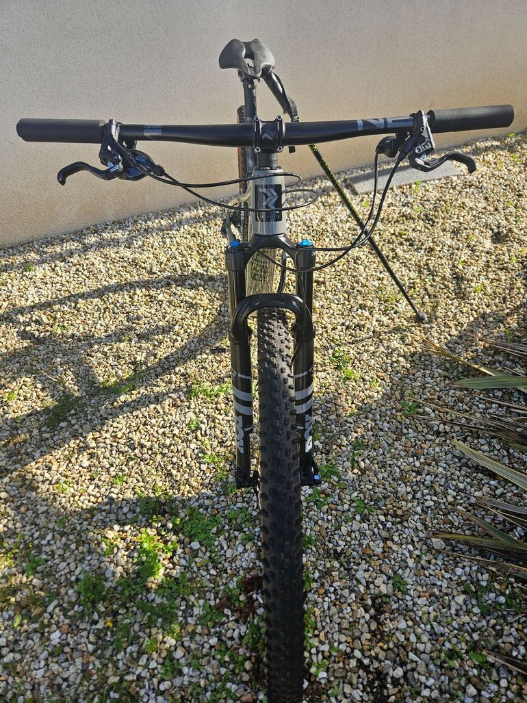 Used Radon JEALOUS 8.0 2023 2023 Mountainbike, Light Gray, 29 — image 7 of 9