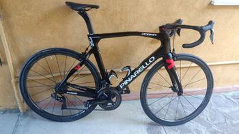 Used Pinarello F12 Xlight 2022 Road & Gravel, Black — image 4 of 13