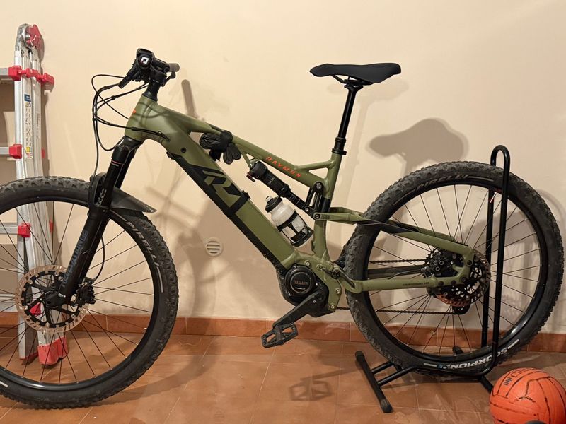 R RAYMON FullRay 150E 9.0 2022 2022 Mountainbike d'occasion — image 2 sur 7