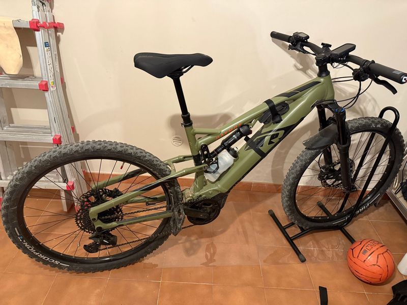 R RAYMON FullRay 150E 9.0 2022 2022 Mountainbike d'occasion — image 1 sur 7