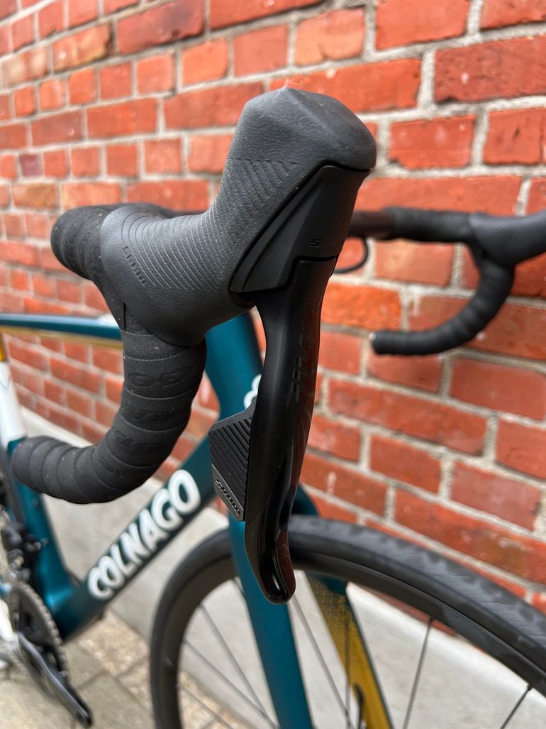 Used Colnago NEW! Colnago V3 Carbon SRAM Rival AXS 12x2/Size 52s (54/55) OSP: 4999,- 2024 Road & Gravel — image 5 of 15