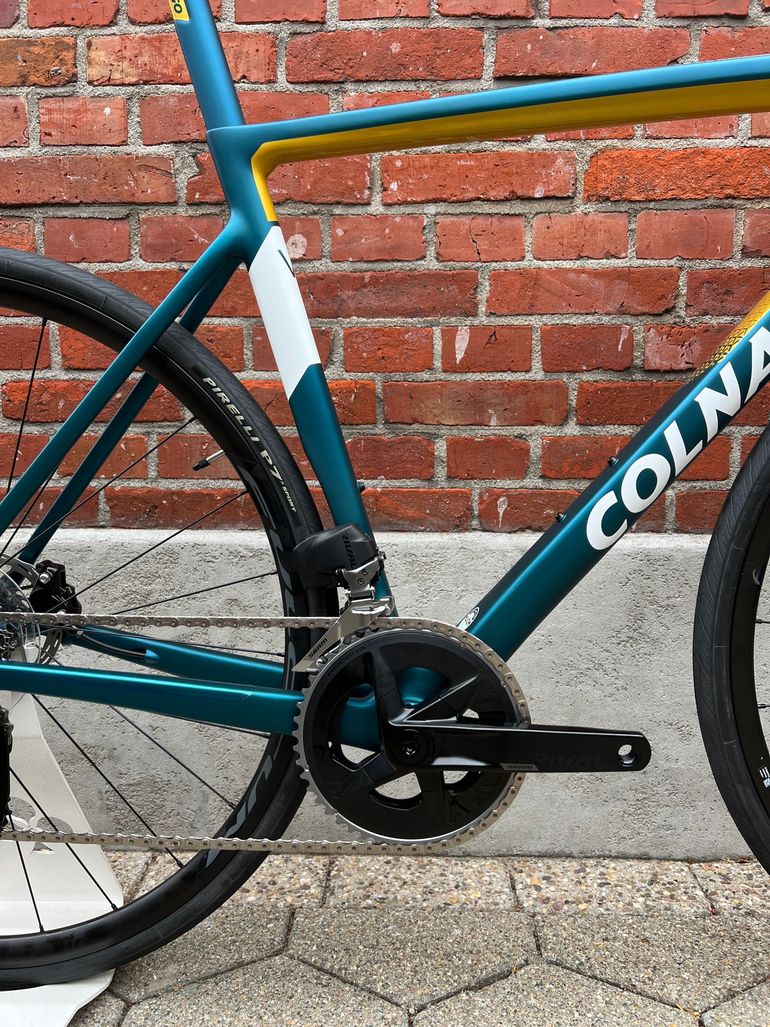 Used Colnago NEW! Colnago V3 Carbon SRAM Rival AXS 12x2/Size 52s (54/55) OSP: 4999,- 2024 Road & Gravel — image 3 of 15