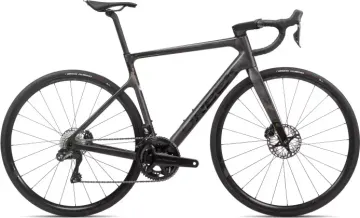 Orbea Orca M20iTEAM Ultegra Di2 2023 Road & Gravel usato