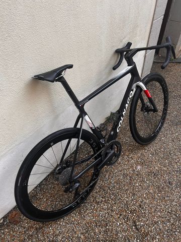 Used Colnago V4rs 2024 Road & Gravel, Black — image 5 of 9
