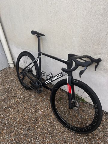 Used Colnago V4rs 2024 Road & Gravel, Black — image 6 of 9