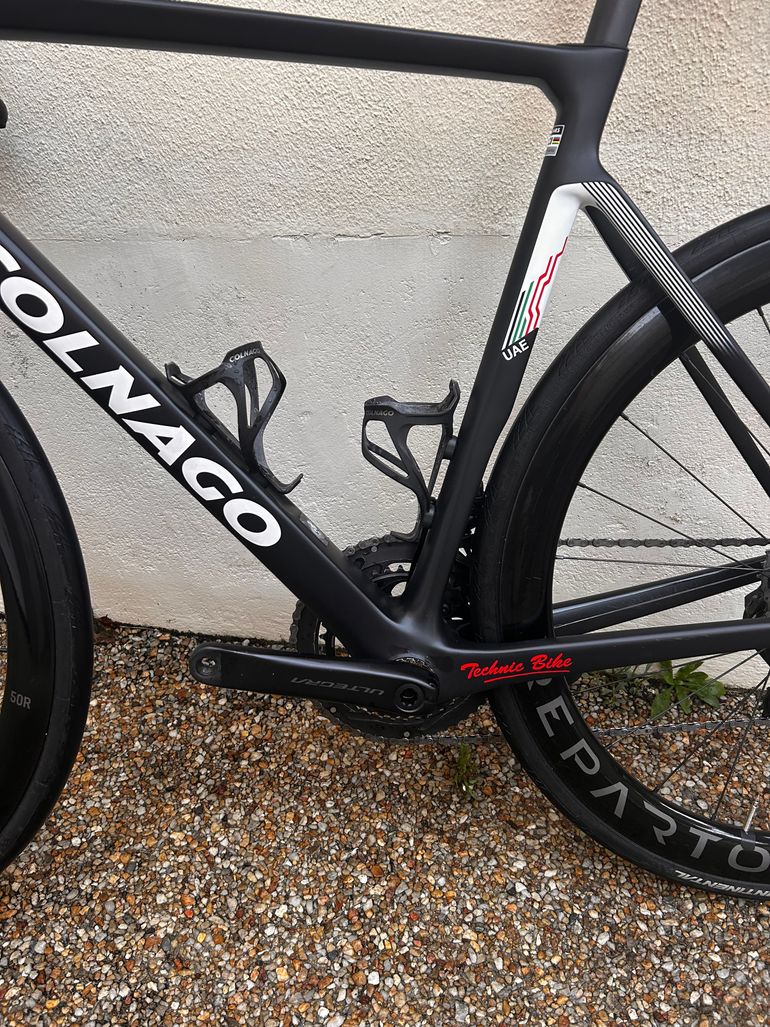 Used Colnago V4rs 2024 Road & Gravel, Black — image 7 of 9