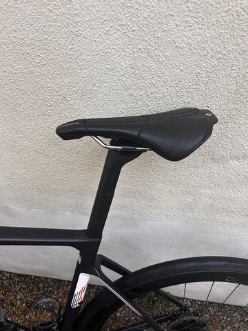 Used Colnago V4rs 2024 Road & Gravel, Black — image 3 of 9
