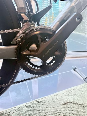 Used Bianchi Oltre Shimano Ultegra Di2 2025 Road & Gravel, Light Gray — image 3 of 5