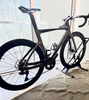 Used Bianchi Oltre Shimano Ultegra Di2 2025 Road & Gravel, Light Gray — image 4 of 5